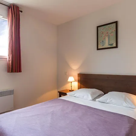 Le Domaine Des Cazelles Hotel *