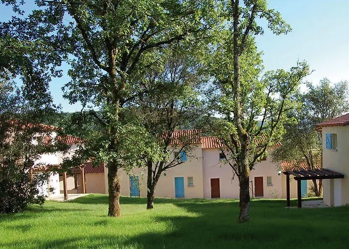 Hotel Le Domaine Des Cazelles