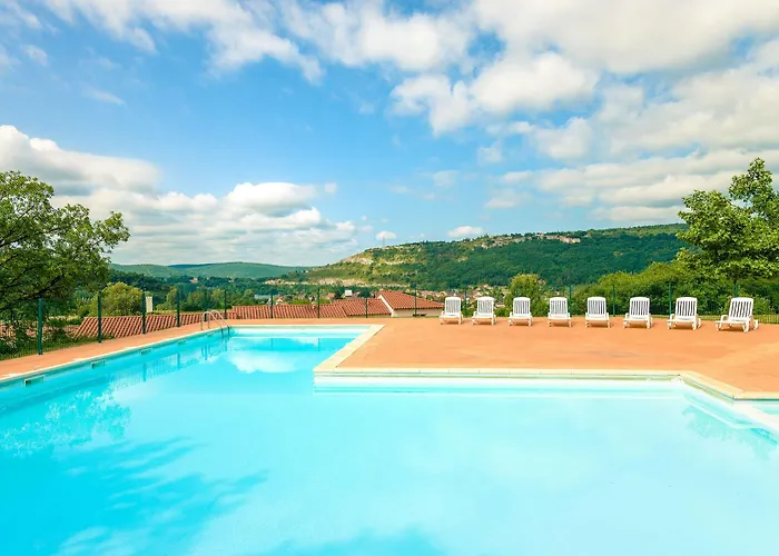 Hotel Le Domaine Des Cazelles