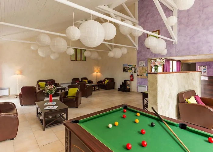 Hotel Le Domaine Des Cazelles Cajarc