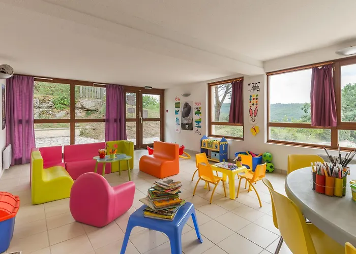 Hotel Le Domaine Des Cazelles